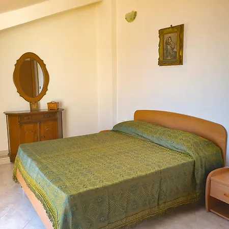 Umberto Ii * 보바 마리나